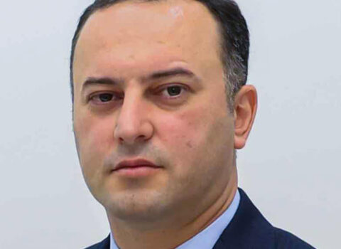 Nazir onu direktor təyin etdi