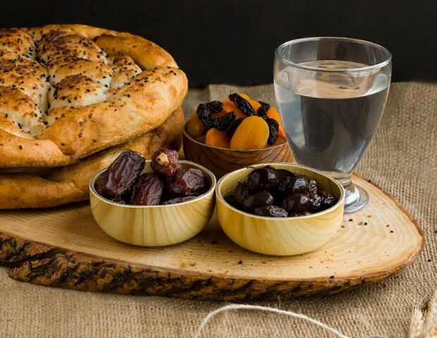 Kimlər oruc tutmaqdan azaddır? – VACİB AÇIQLAMA