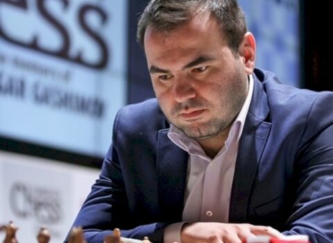 Məmmədyarov 9 pillə irəlilədi, Rəcəbov isə…