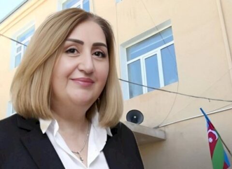 Müəllimləri təhqir edən qalmaqallı direktora 5 min manatlıq rüşvət İDDİASI – AUDİO