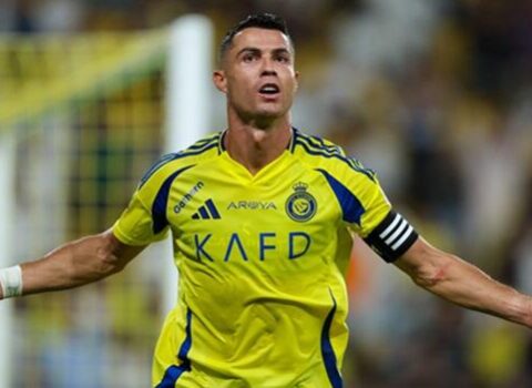 Ronaldo İspaniya nəhəngini satın alır