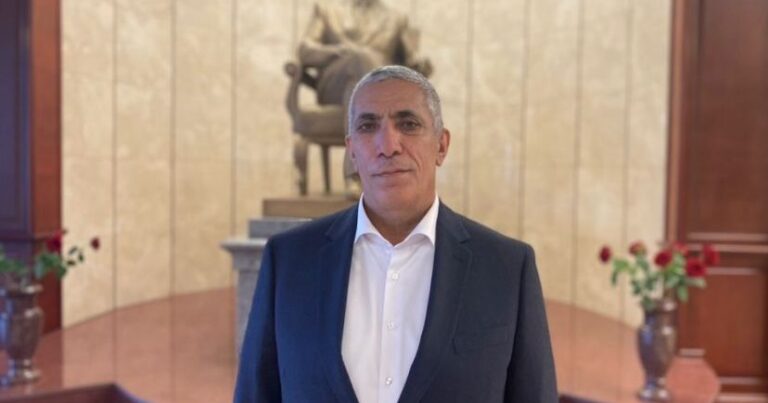 Siyavuş Novruzov idmanda xəsarət aldı – Təcili əməliyyata götürüldü Siyavuş Novruzov idmanda xəsarət aldı – Təcili əməliyyata götürüldü