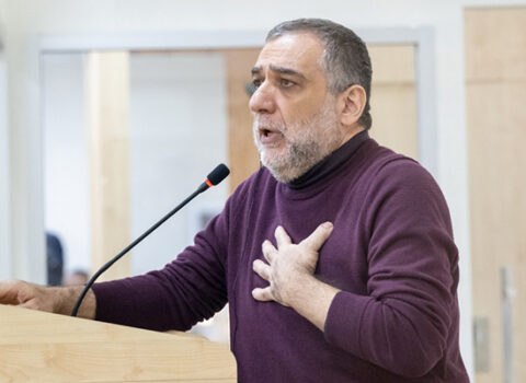 Vardanyana sərt cəza tələb edirlər