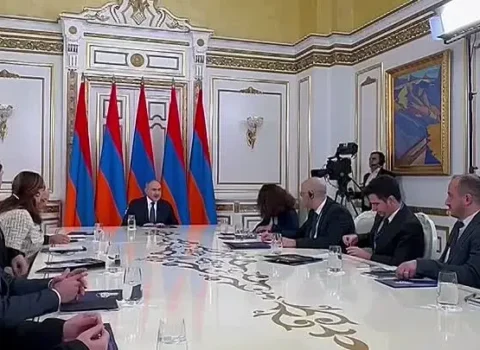 Paşinyan türkiyəli jurnalistlərə müsahibə verdi – VİDEO