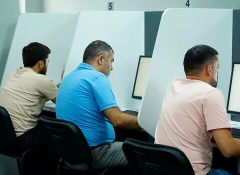 İmtahanda iştirak üçün 1 560 taksi sürücüsü qeydiyyatdan keçdi