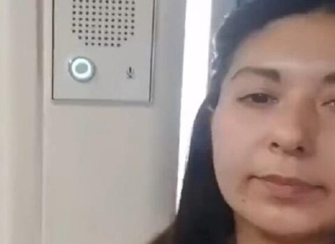 Bakı metrosunda maşinisti ələ salan qadın 200 manat cərimələndi – VİDEO