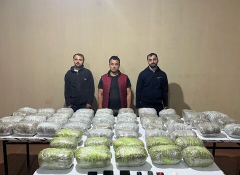 İrandan Azərbaycana 53 kiloqramdan çox narkotikin keçirilməsinin qarşısı alındı