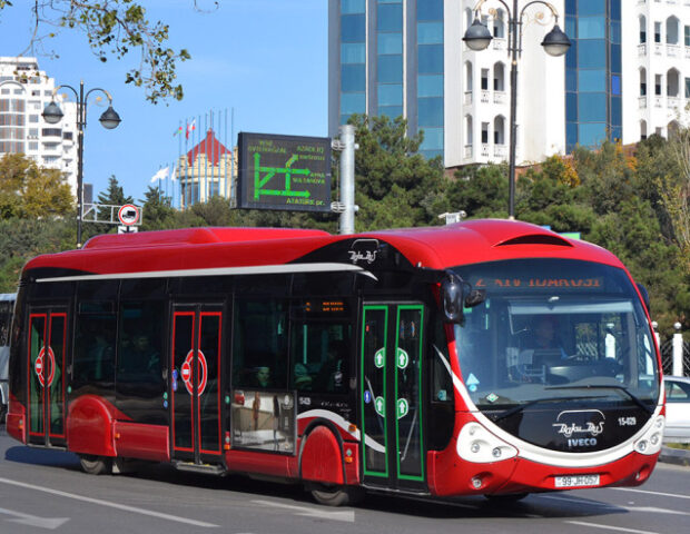 Sərnişinlərin NƏZƏRİNƏ: Avtobuslarda yeni sistem tətbiq edilə bilər…
