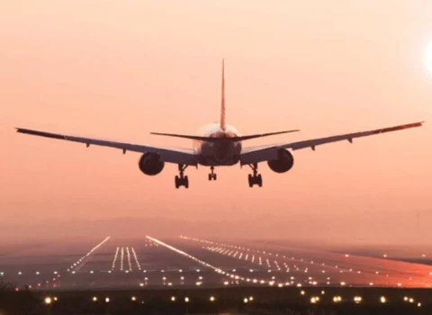 Azərbaycanda aviasiya təhlükəsizliyi ilə bağlı yeni qaydalar TƏSDİQLƏNDİ