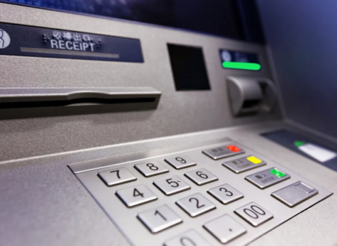 Bankomatlardan pul çıxarmaq mümkün olmayacaq