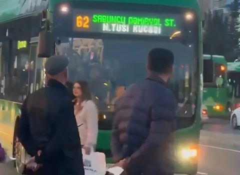 “BakuBus” yolda qaldı: Tıxac YARANDI