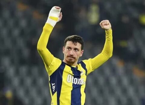 “Fənərbağça”nın futbolçusu xəstəxanaya yerləşdirildi