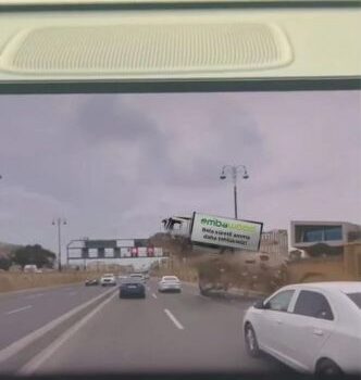 “Embawood” sosial şəbəkədə paylaşılan foto ilə bağlı susur: “Şirkət rəhbərliyi tapşırıq verib ki…”