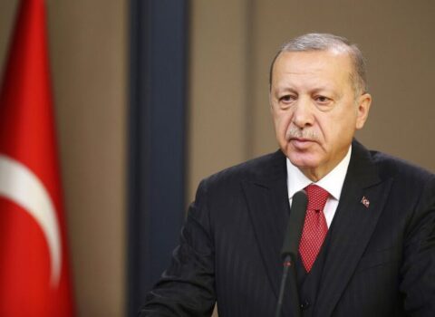 SON DƏQİQƏ: Ərdoğan azərbaycanlı alimi vəzifədən çıxardı