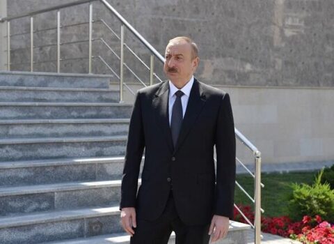 İlham Əliyev Bakı Ekspo Mərkəzində…