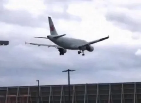 Laçın hava limanına ilk dəfə təyyarə eniş etdi – Video