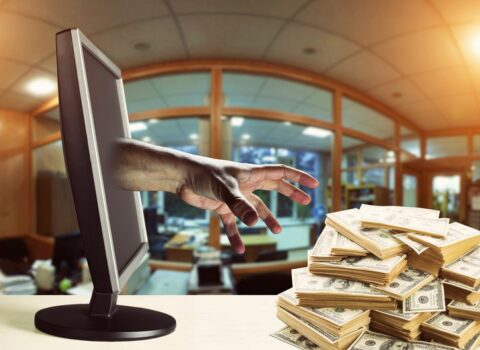 DİN bank kartı olanlara xəbərdarlıq etdi