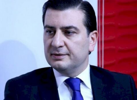 Azər Qasımlının həbs müddəti uzadıldı