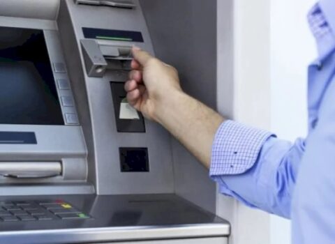 Azərbaycanda hansı sahələrdə daha çox maaş verilir? – SİYAHI