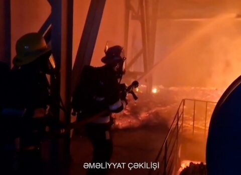 Sumqayıtda sexdə yanğın oldu