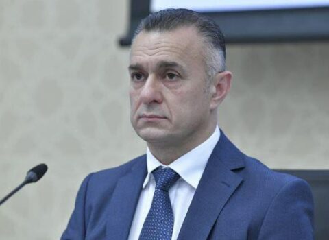 Nazirdən əmr: bu uşaqlar peyvənd olunacaq