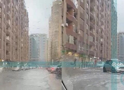 Yasamalda daşan kanalizasiya xətti yolu keçilməz etdi – Video