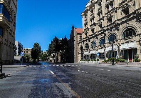 Bu küçədə xüsusi hərəkət zolağı təşkil edildi