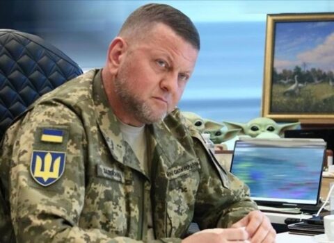 Valeri Zalujnı etiraf etdi: “Rusiya döyüş meydanında bizi üstələyir”