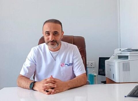 Bakının mərkəzində tanınmış həkim silahla tutuldu