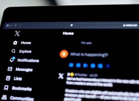Hindistan informasiya müharibəsinə keçir: Qərb mediası ilə əlaqə yasaqlandı