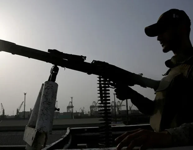 Pakistan Hindistanın 20-dən çox hərbi obyektini vurdu