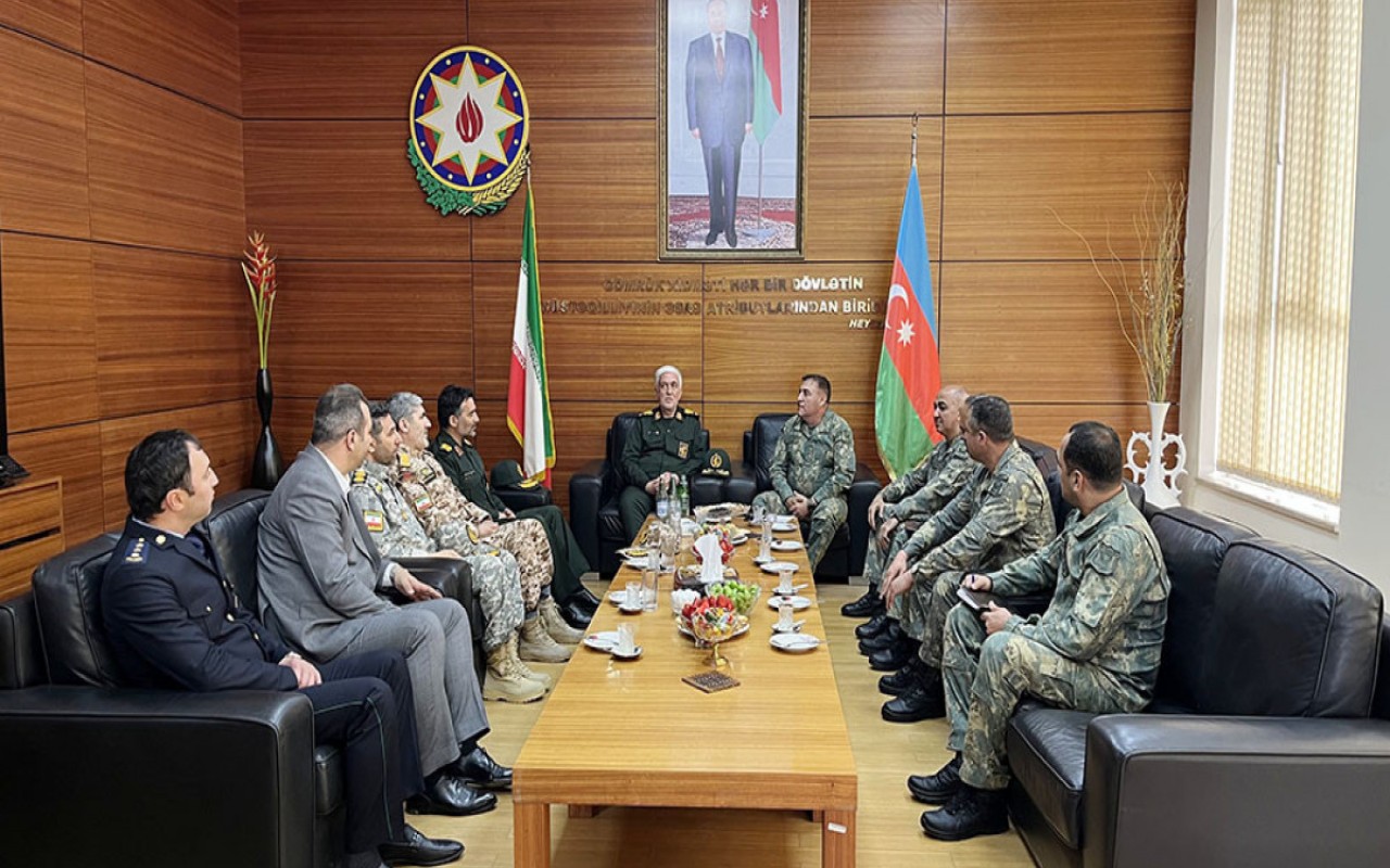 Azərbaycan və İran azad edilmiş ərazilərdə birgə hərbi təlim keçirir ...