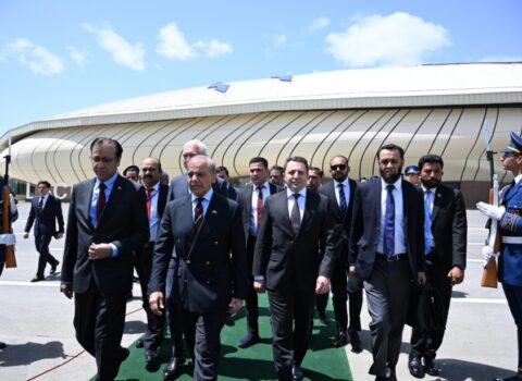 Şərifin Azərbaycana səfəri başa çatdı