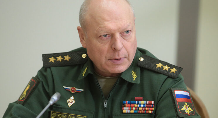 Putin Quru Qoşunlarının baş komandanını vəzifəsindən AZAD ETDİ