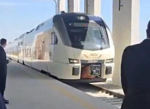 Hikmət Hacıyevdən Bakı-Ağdam qatarı ilə bağlı paylaşım – Video
