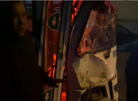 Bakıda iki sərnişin avtobusu toqquşub: Xəsarət alanlar var – VİDEO