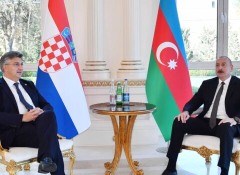 İlham Əliyev Xorvatiyanın Baş nazirini təbrik etdi