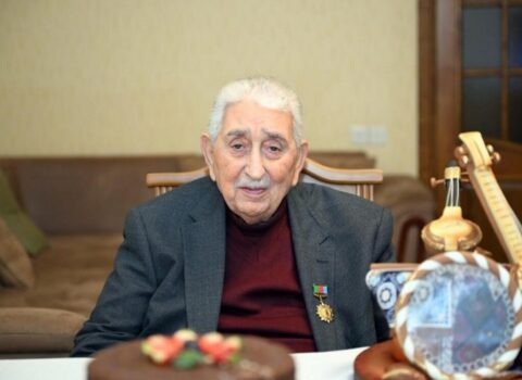 Arif Babayev xəstəxanadan evə buraxıldı