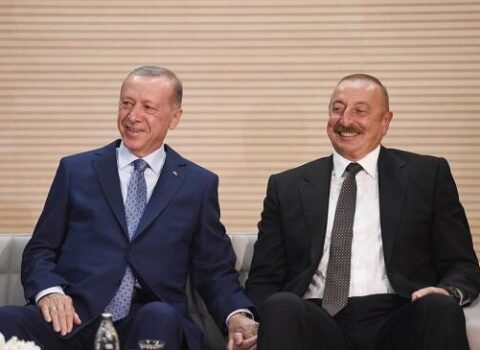 İki dövlət hər zaman bir-birinin yanında olub – Əliyev