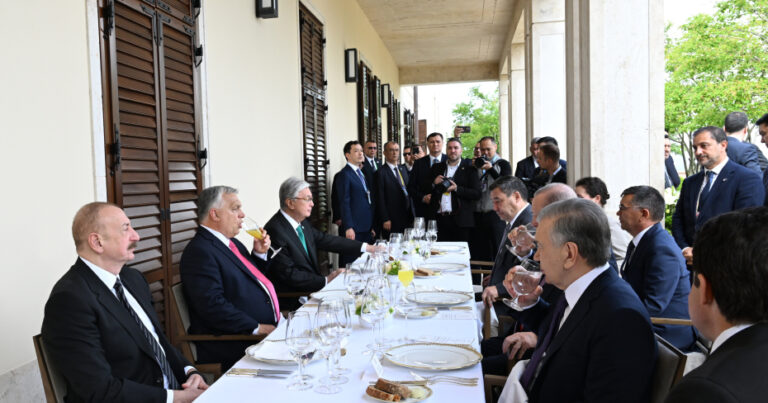 Budapeştdə TDT liderlərinin şərəfinə rəsmi lanç verildi – FOTOLAR