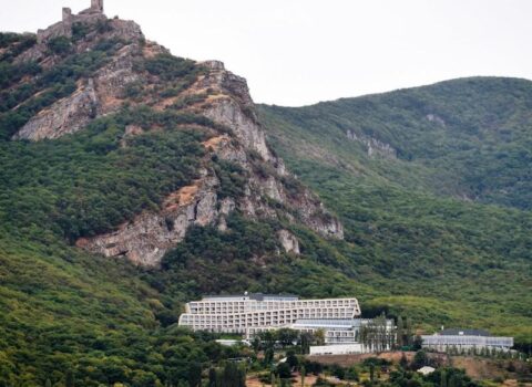 1.93 manata satılan qala ilə bağlı maraqlı faktlar