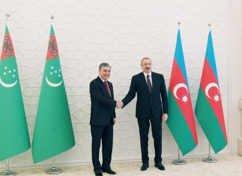 Qurbanqulu Berdiməhəmmədov Prezident İlham Əliyevi təbrik etdi