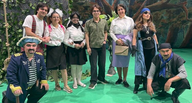 Sumqayıt Dövlət Dram Teatrında  “Sehrli Yaylıq” uşaq tamaşasının premyerası oldu