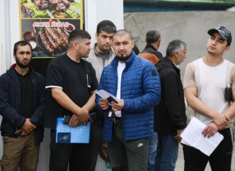 Rusiyada əcnəbilərin bir kateqoriyası miqrasiya tələblərindən AZAD EDİLDİ