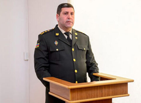 Öz-özünə polkovnik rütbəsi veribmiş – Eks-rəisə 10 il həbs!