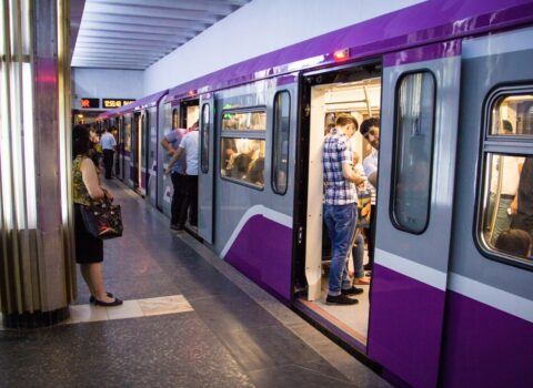 Metro vaqonlarında kondisionerlər nə vaxt qoşulacaq? – RƏSMİ