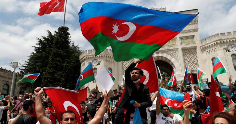 İranda təşviş: azərbaycanlılar silah istəyir! – Yeni müharibə başlaya bilər