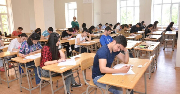 Bu gün I və IV ixtisas qrupları üzrə qəbul imtahanı keçirildi