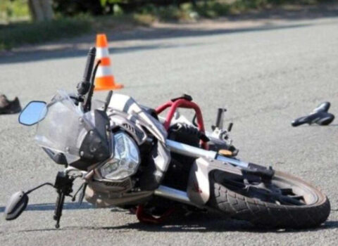 Zaqatalada motosiklet aşdı, ölən var