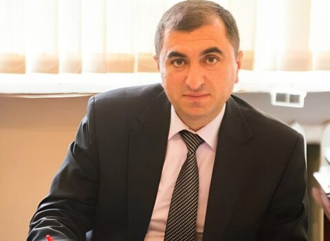 Azərbaycanda vəzifəli şəxs vəfat etdi